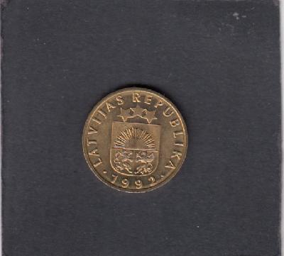 Beschrijving: 10 Santimu